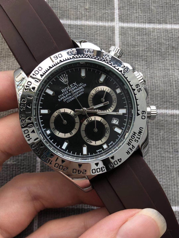 ブランド時計着用イメージ